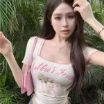 Cat Print Square Neck T-Shirt