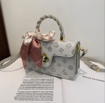 Versatile Crossbody Bag for Women - Image 3
