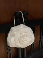Vintage Pearl Camellia Round Handbag - Image 4