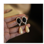 Zhong Chuxi-Inspired Luxury Black Marble Bead Mermaid Princess Hepburn Vintage Earrings. - Image 5