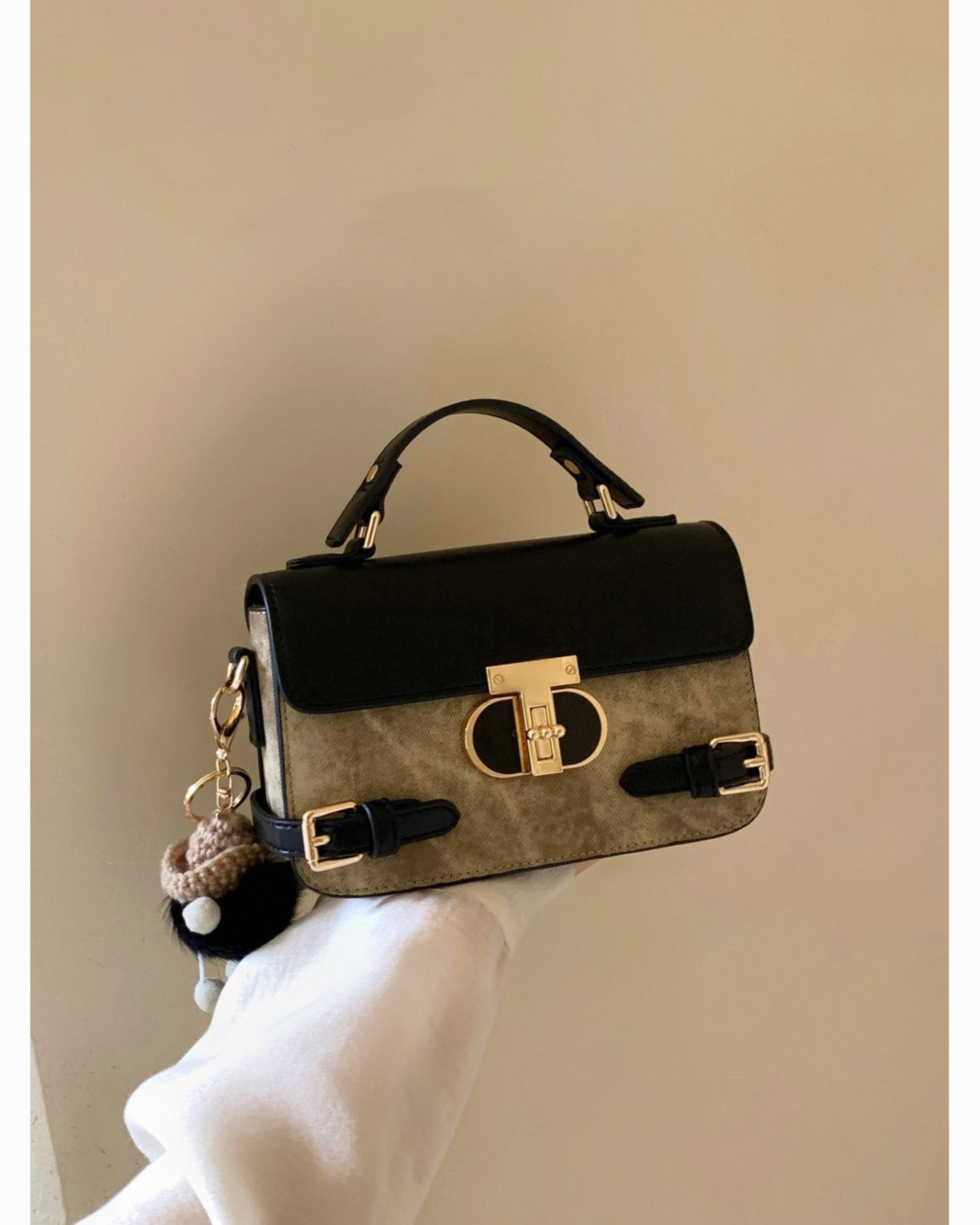 Untitleddesign_61 Retro Versatile Women’s Handbag & Crossbody - Image 1