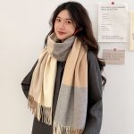 New Spliced Plaid Scarf for Women, Perfect Gift for Teachers, Korean Style, Warm & Versatile Neck Scarf for Students - Image 2