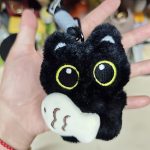 Cute Black Cat Plush Keychain – Big Eyes, Fish Hugging Cat Bag Charm, Creative Couple Keyring - Image 2