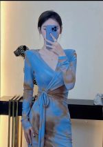 V-neck tie-dye slim waist long-sleeved lace-up hip-covering long wrap dress - Image 4