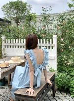 Designed with beautiful back and flying sleeves, bow tie A-Line Dress - Image 11