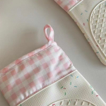 Korean Style Pink Checkered Cotton-Padded Silicone Gloves - Non-Slip, Heat-Resistant, Microwave Safe, Anti-Scald - Image 5