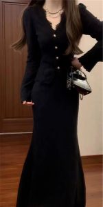 French Black Knit Dress Set for Women – Elegant Outfit for Petite Fit - Image 6